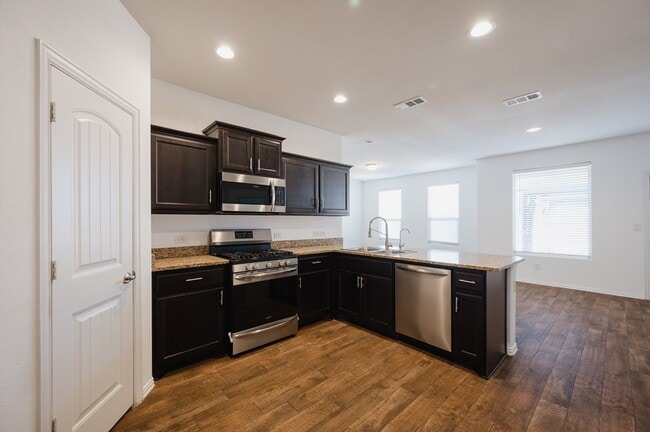 Photo - 1727 Twin Falls Dr