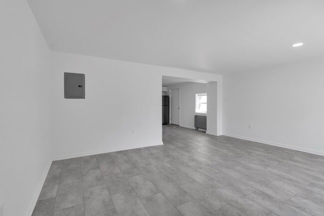211 Summer St