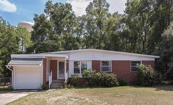 Photo - 6589 Cedar St