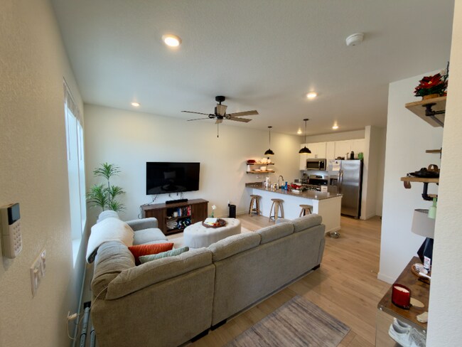 Building Photo - 14583 W 91st Dr