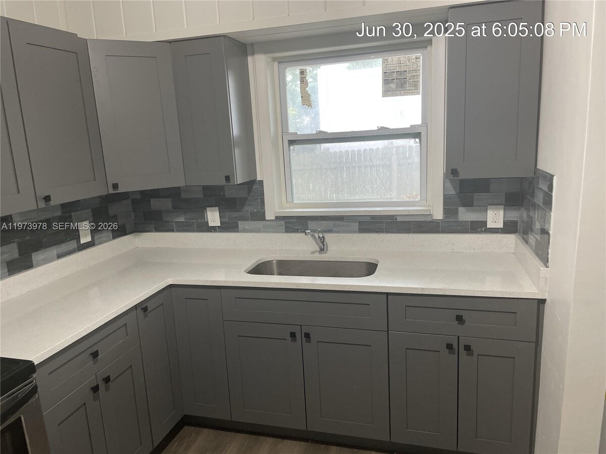 Photo - 4000 Greenwood Ave Unit 2