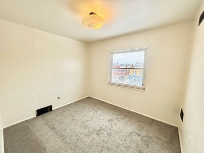 Photo - 703 Brookline Blvd Unidad 2