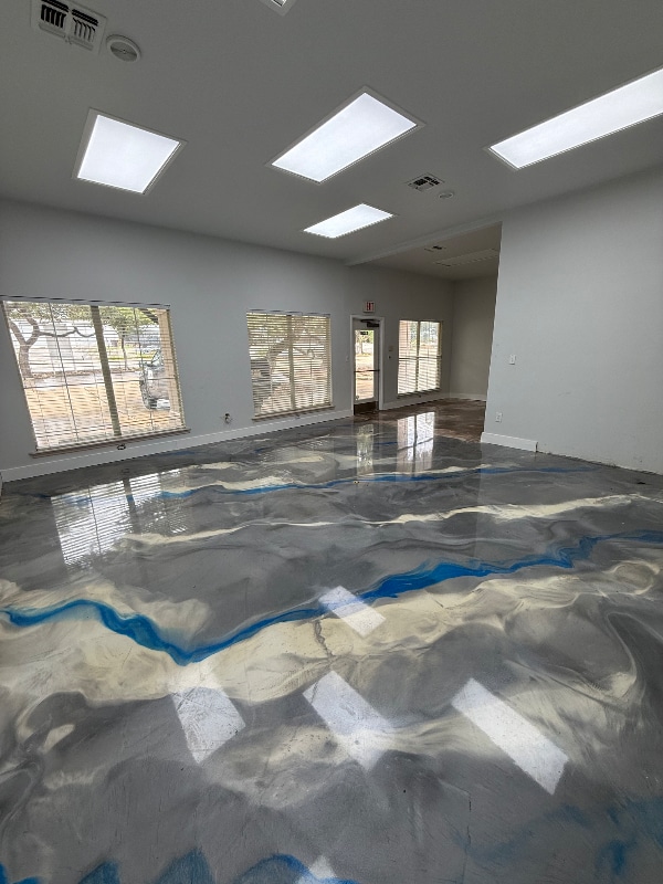 Photo - 1126 W Blanco Rd