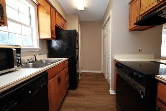 Photo - 203 Blue Pool Dr