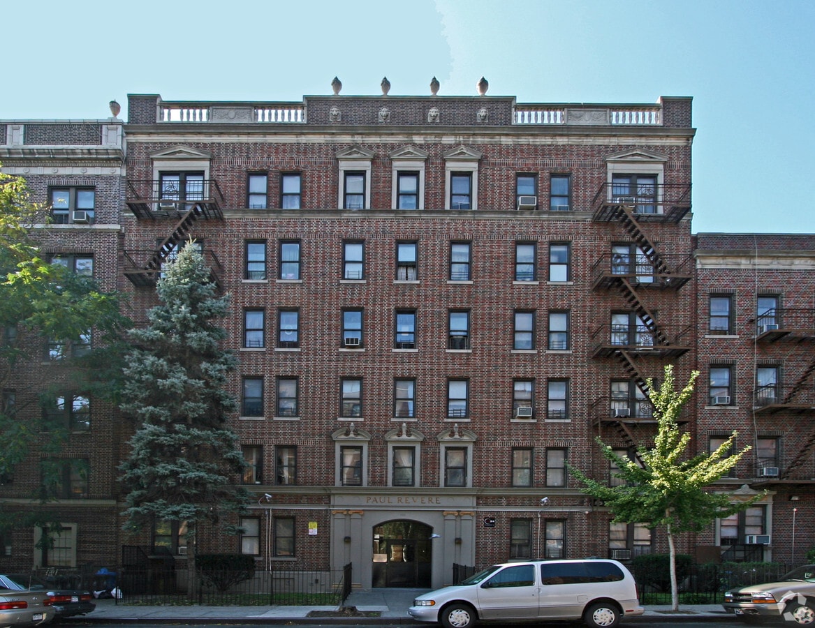 Paul Revere - Paul Revere Apartments