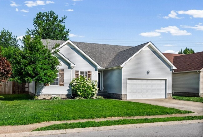 Photo - Pet Friendly Three Bedroom!