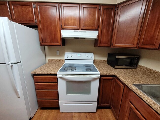 Photo - 115 W 1100 N