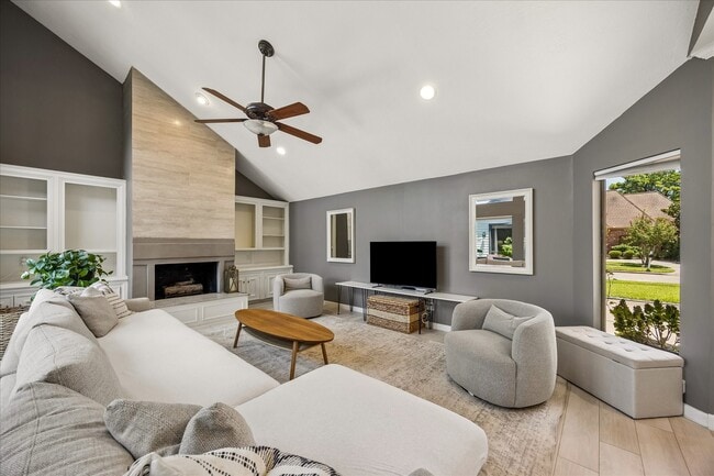 Photo - 11646 Manor Park Dr