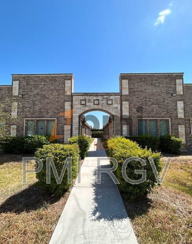 Photo - 2708 Primrose Ave Unidad 4 Rental