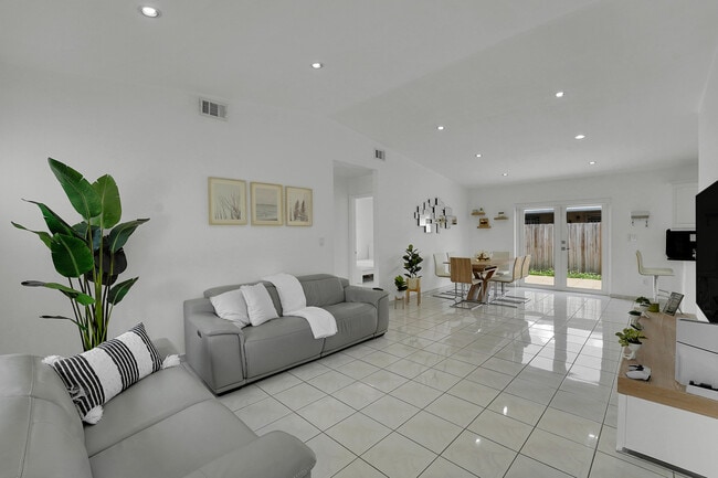 Photo - 17255 NW 72nd Ct