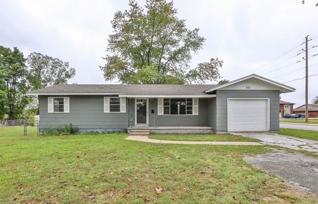 Newly Remodeled | 3 Bedroom | 1 Bathroom |... - Newly Remodeled | 3 Bedroom | 1 Bathroom |... House