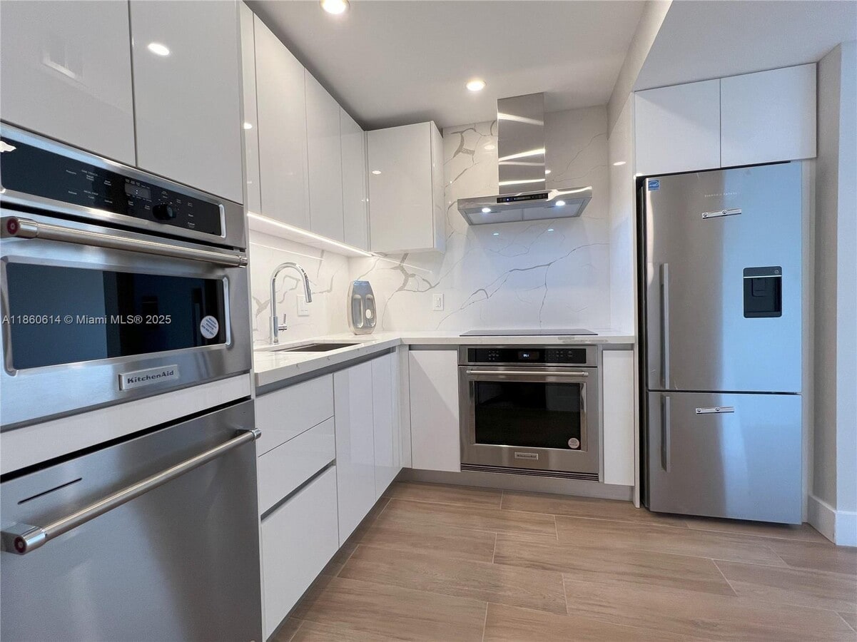 Photo - 1881 Middle River Dr Condo Unit 207