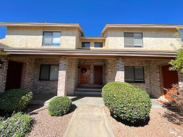 Photo - 7041 Orizaba Ave