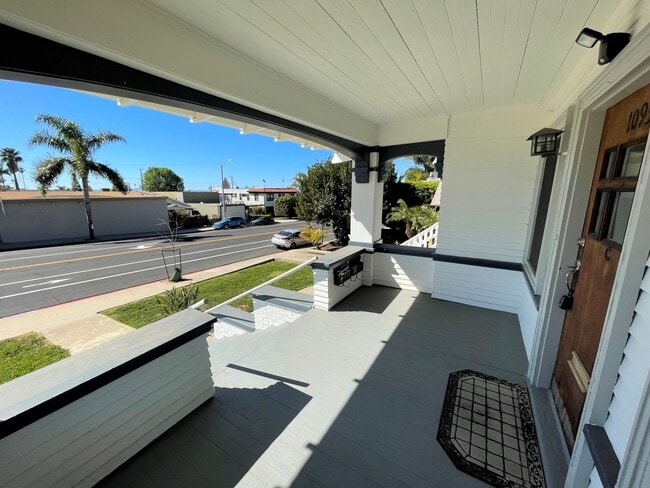 Photo - 1093 E Main St Unidad 1093 E Main St. #C