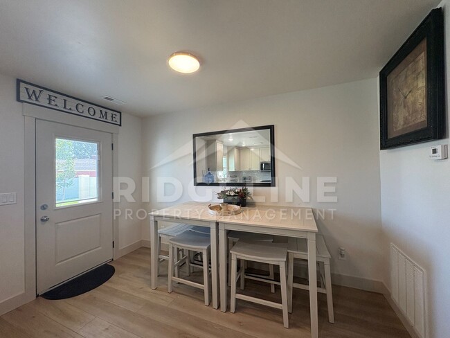 Photo - Fully Furnished Mid-Term Rental