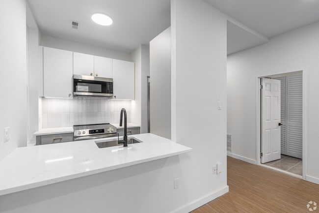 Photo - Carriage House