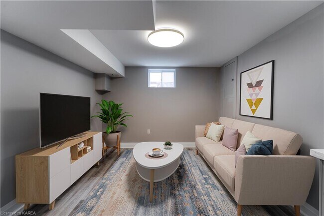 Photo - 2 Bed / 1 Bath in Kingston – All Utilities & Parking Included - $1,999/month Unit 2