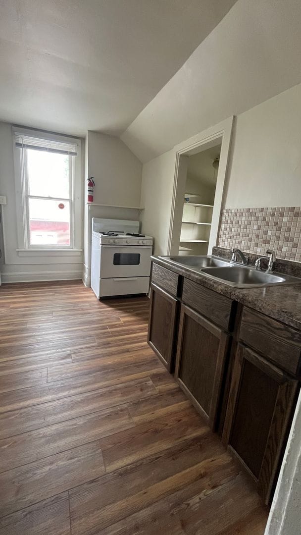 Photo - tf1503 Unit 821