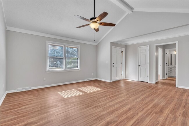 Photo - 100 Sunningdale Ct