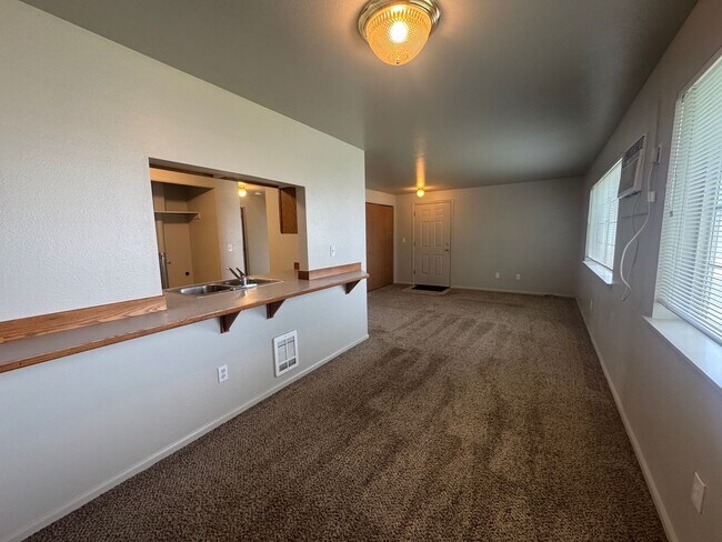 Photo - 740 F St SW Unidad D