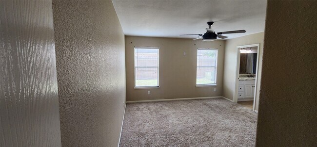 Photo - 8830 Summerset Meadow Ct