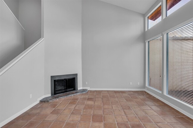 Photo - 7655 S Braeswood Blvd Unidad 31