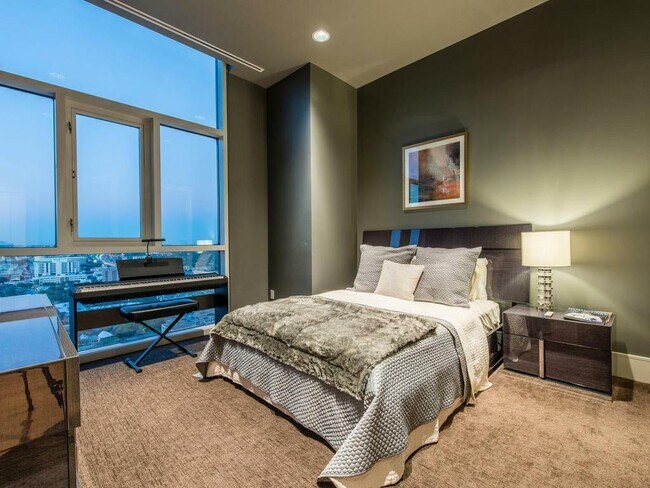 Photo - 555 E 5th St Condo Unit 2901