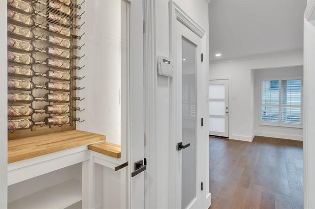 Photo - 3312 Hawthorne Ave