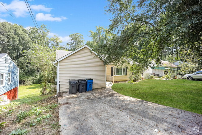 Building Photo - 2194 Ivydale St Rental