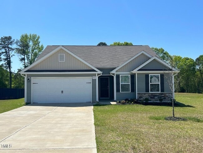 Building Photo - 882 Avery Pond Dr Rental