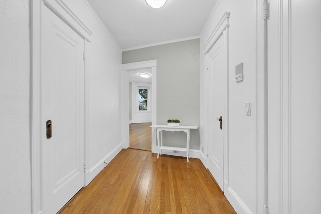 Photo - 122 Riverway Unit 8