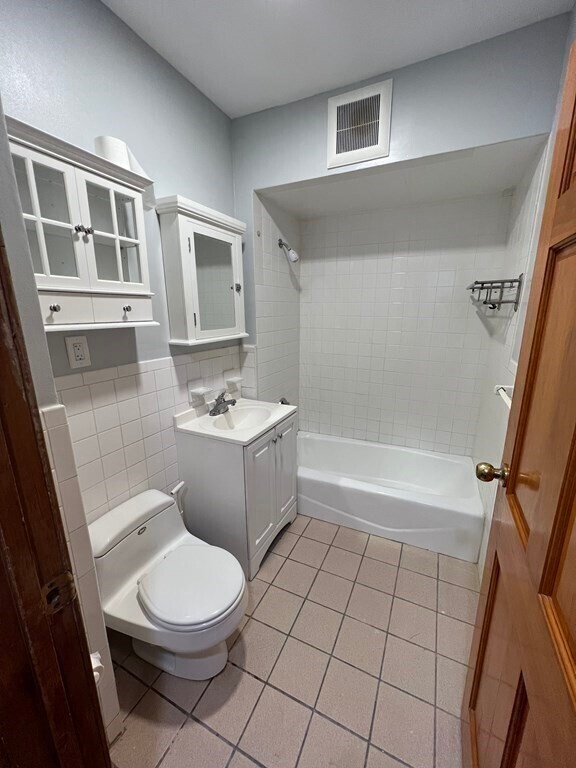 Photo - 347 Bowdoin St Unit 3