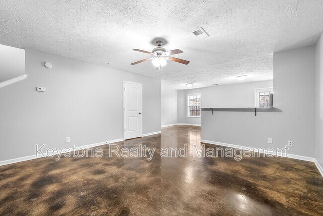 133 Melbourne Dr