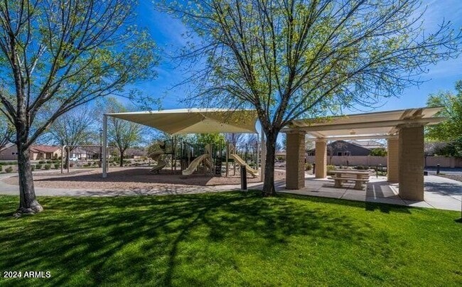 Photo - 1882 S Seton Ave