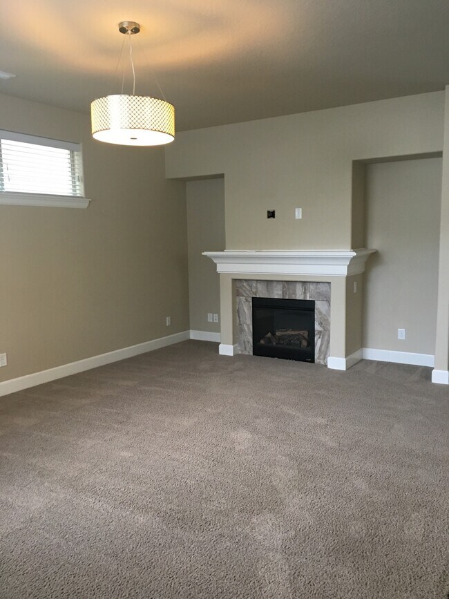 Photo - 3 bedroom 2.5 bath Legend Built home in Villabois