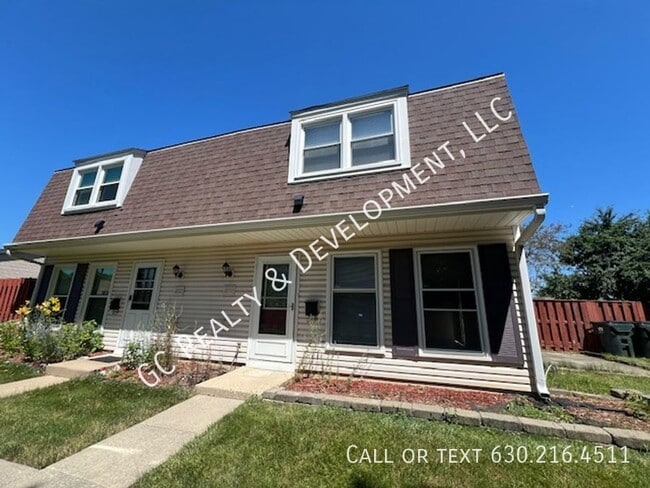 Building Photo - 1800 Jamestown Cir Rental