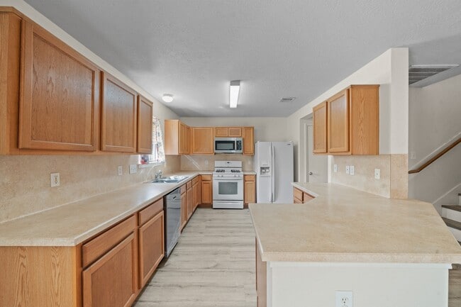 Photo - 20719 Fair Castle Dr
