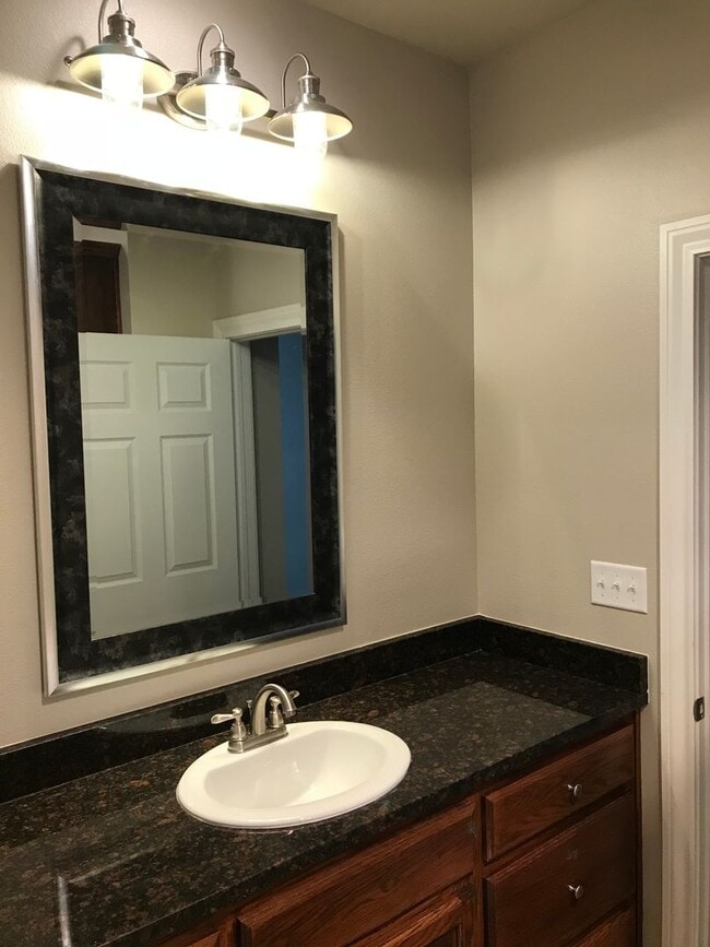Photo - PRE LEASING! 1 bedroom 1 bath in the Medical District!