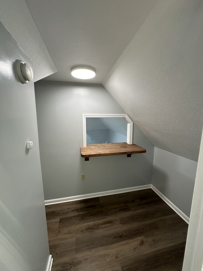 Photo - 164 W Wall St Unit A6