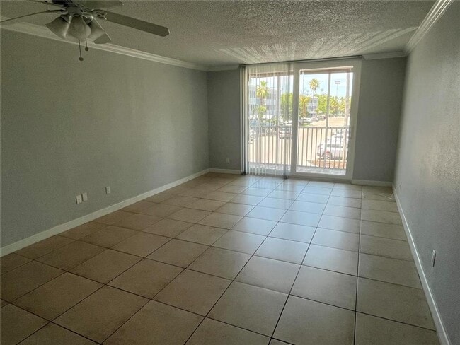 Photo - 2650 Coconut Bay Ln Unit 527 (2J)