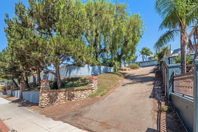 5091 Foothill Blvd