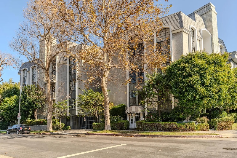 Photo - 1112 S Bedford Dr Unidad 101