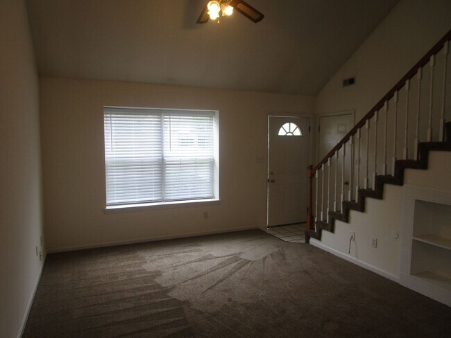 Photo - 5013-5015 Carrie Ridge Dr. Unit 5013 Carrie Ridge Dr.