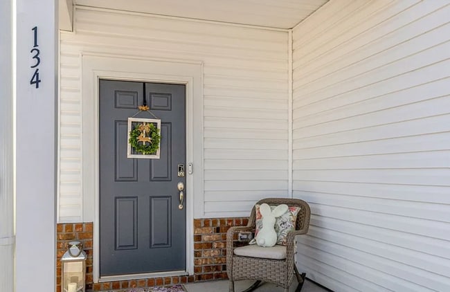 Photo - Modern 3 Bedroom Home Available October 1s...