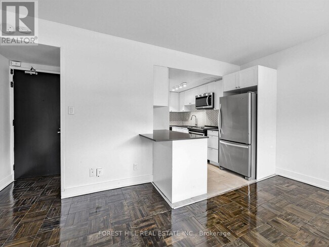 Photo - 70 Spadina Rd Unité 102