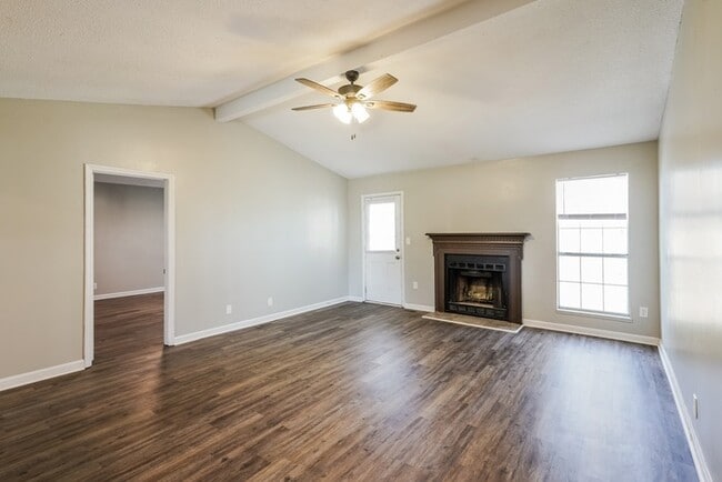 Photo - 1986 Timberline Way