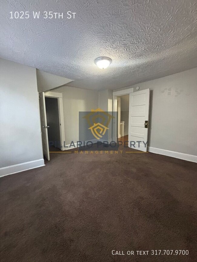 Photo - 1025 W 35th St