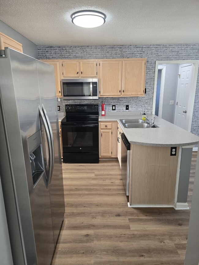 Photo - 22 Avocet Way