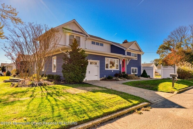 Photo - 105 St Louis Ave