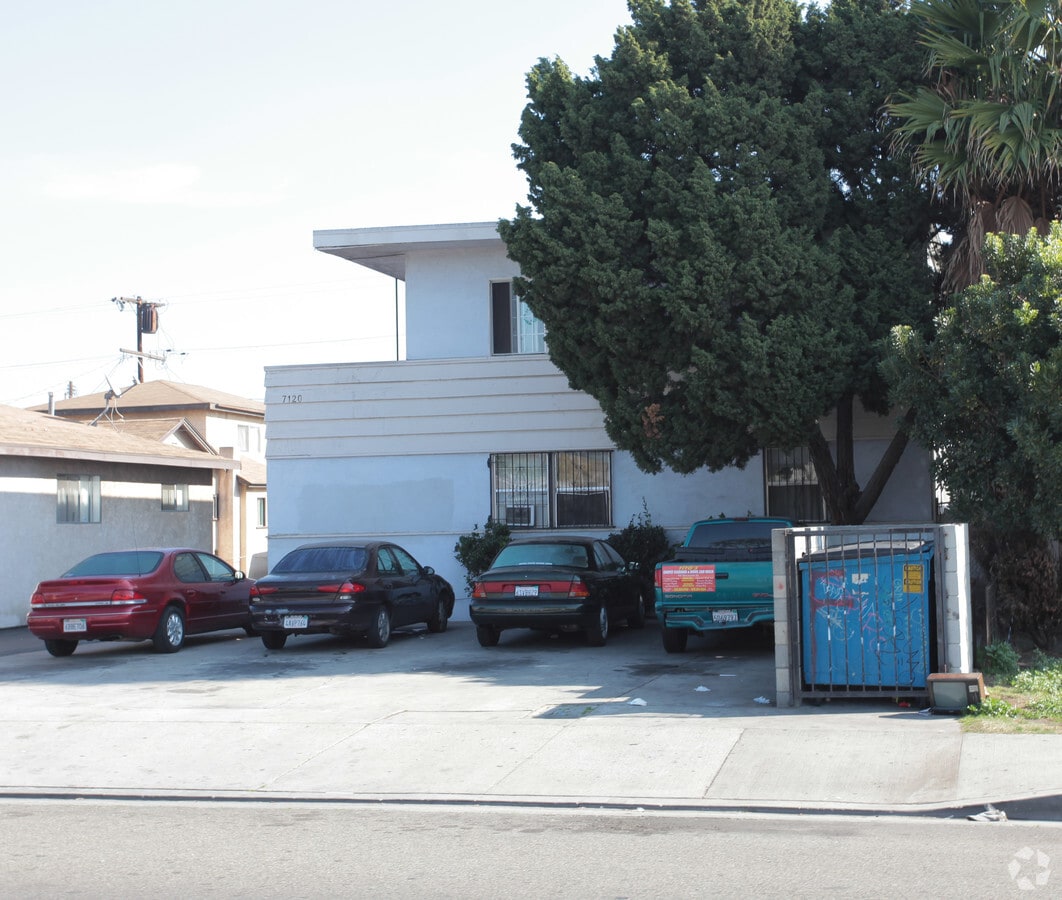 Photo - Miles Apartments